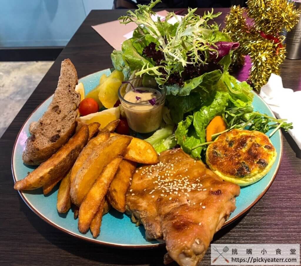 【松山美食】鹿境早午餐Arrival Brunch & Cafe|食材新鮮份量浮誇的高評價質感早午餐店(含菜單、價位解析)