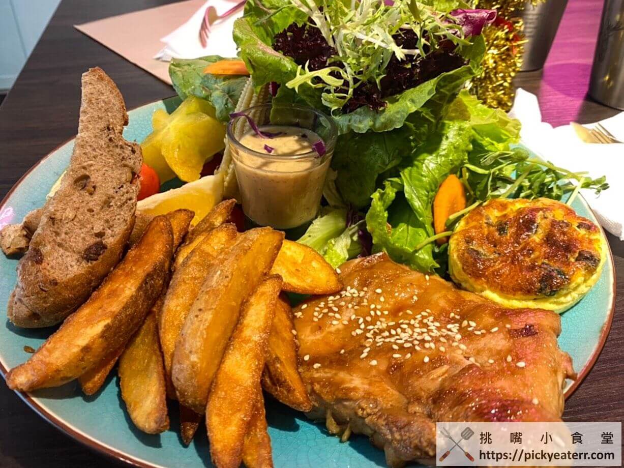 【松山美食】鹿境早午餐Arrival Brunch & Cafe|食材新鮮份量浮誇的高評價質感早午餐店(含菜單、價位解析)