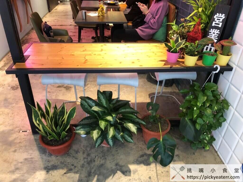【松山美食】鹿境早午餐Arrival Brunch & Cafe|食材新鮮份量浮誇的高評價質感早午餐店(含菜單、價位解析)