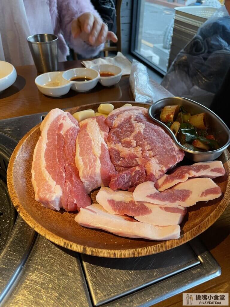 83獬豸